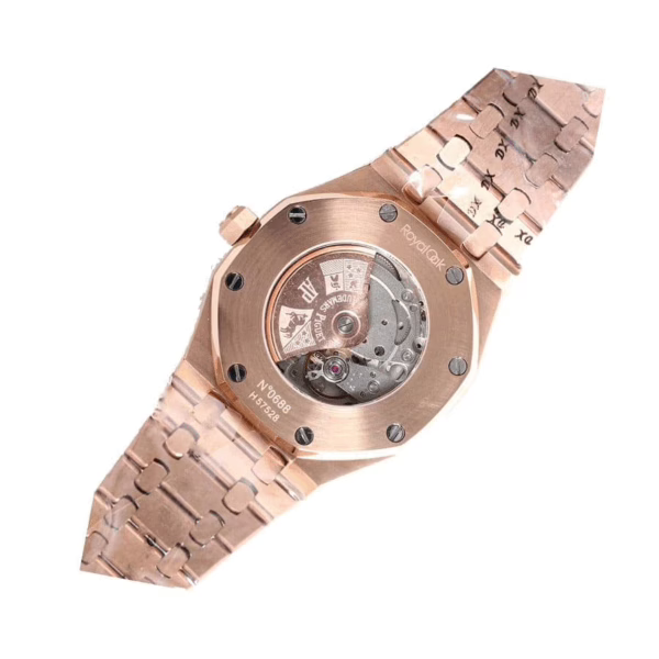 Audemars Piguet Royal Oak Iced Out Rose Gold Replica - 图片 5