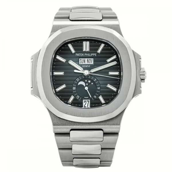 Patek Philippe Nautilus 5726A 40.5MM