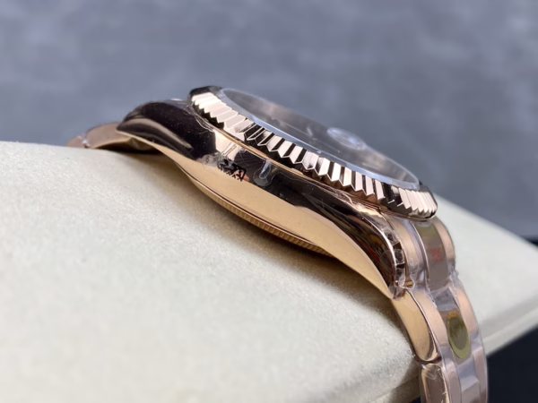Swiss Rolex Sky Dweller 42 Slate Dial Rose Gold m336935 0004 Men's Replica Watch - 图片 8