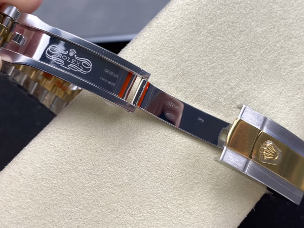Rolex Datejust Two-Tone Steel Yellow Gold Fluted Bezel m126233 0035 36mm Unisex Replica Watch - 图片 9