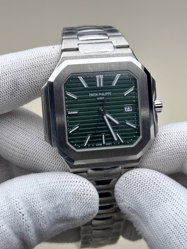 Patek Philippe Cubitus Date Sweep Seconds 5821 1A 001 Men's Watch - 图片 2
