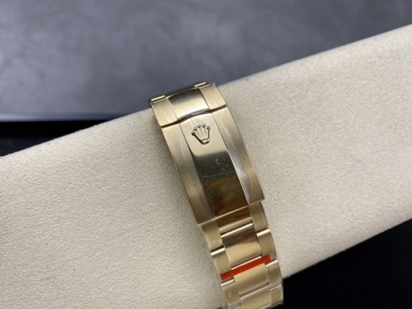 Rolex Sky Dweller Yellow Gold Black Dial Oyster M336938 0002 Men's Replica Watch - 图片 6