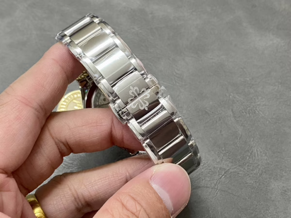 Patek Philippe Twenty~4 Automatic Steel & Black Dial 7300 1200A 010 - 图片 10