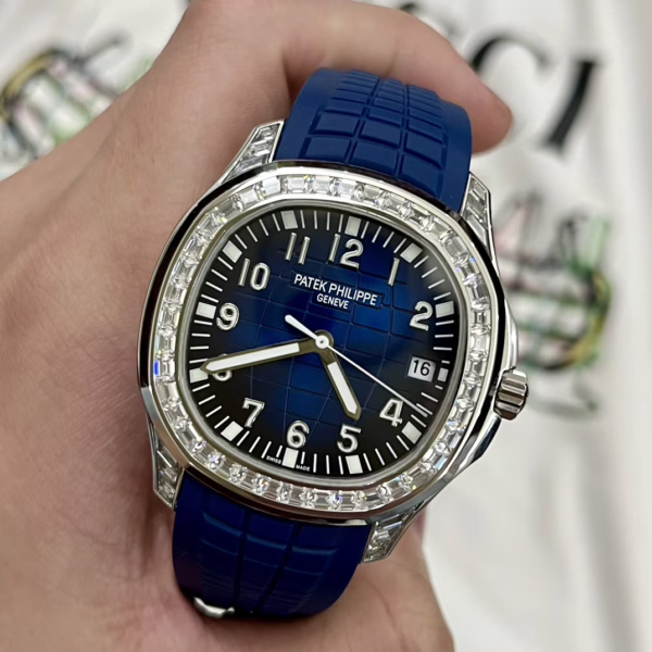 Replica Patek Philippe Aquanaut 5167 300G 010 Watch 42.2MM - 图片 3