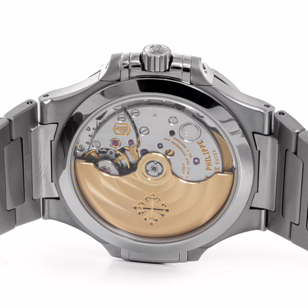 Patek Philippe Nautilus 7118/1A-011 35.2MM - 图片 4