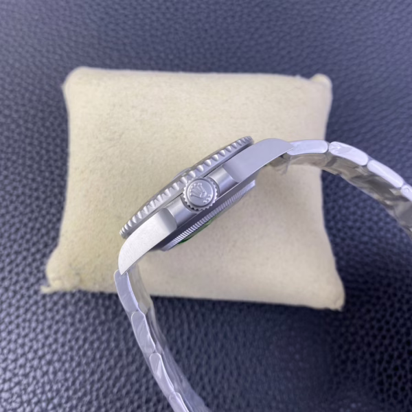 Custom Rolex Submariner Carbon Fiber - 图片 6
